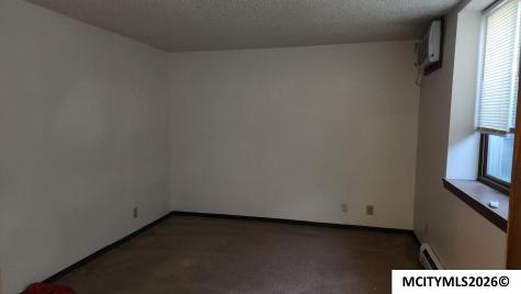 407 5th NW Mason City IA 50401