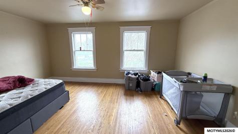 25-27 6th NW Mason City IA 50401