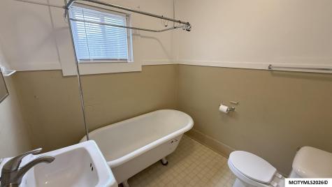 402 7th SE Mason City IA 50401