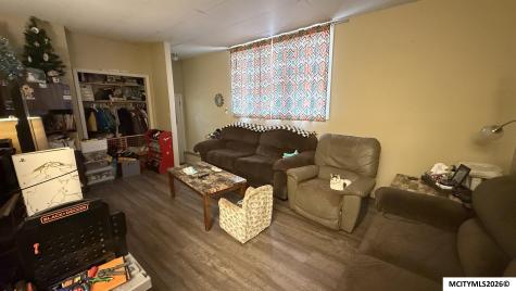 402 7th SE Mason City IA 50401