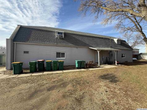 113 1st Avenue E Thompson IA 50478