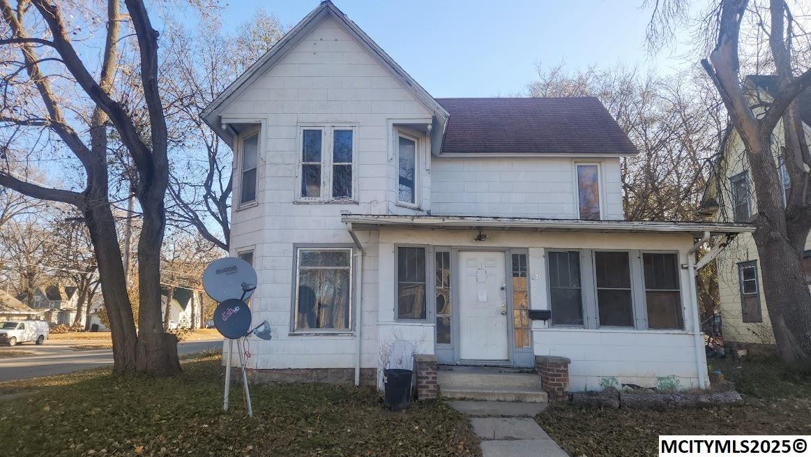 521 N Delaware Mason City IA 50401