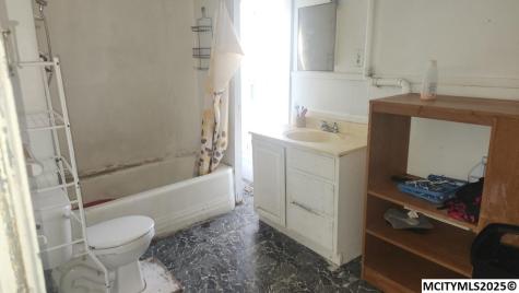 521 N Delaware Mason City IA 50401