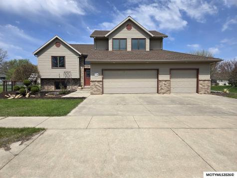 1110 15th SE Mason City IA 50401