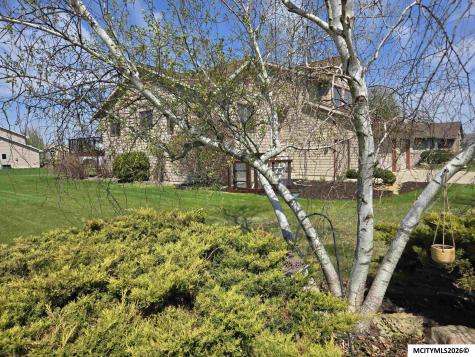 1110 15th SE Mason City IA 50401
