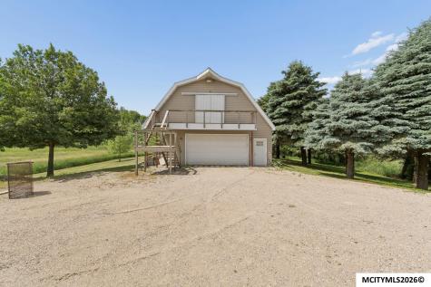 4055 A 235th Street Clear Lake IA 50428