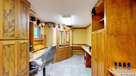 4055a 235th Street Clear Lake IA 50428