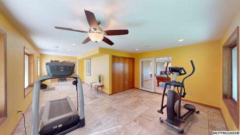 4055a 235th Street Clear Lake IA 50428