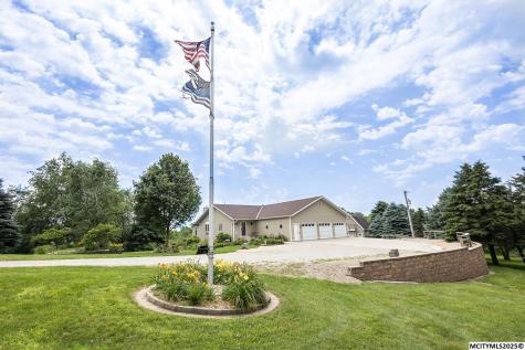 4055a 235th Street Clear Lake IA 50428