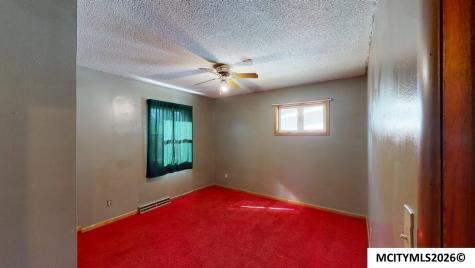 606 J Street Charles City IA 50616