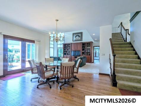 2 Deer Creek Court Mason City IA 50401