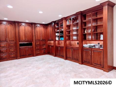 2 Deer Creek Court Mason City IA 50401