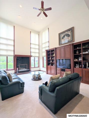 2 Deer Creek Court Mason City IA 50401