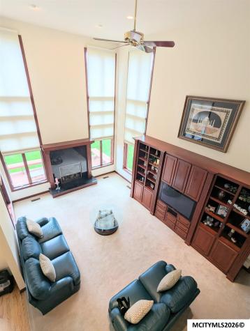 2 Deer Creek Court Mason City IA 50401