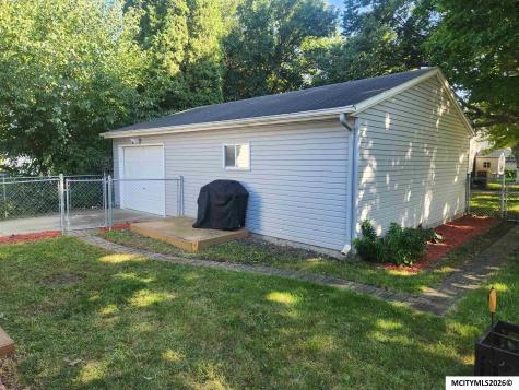 847 8th SE Mason City IA 50401