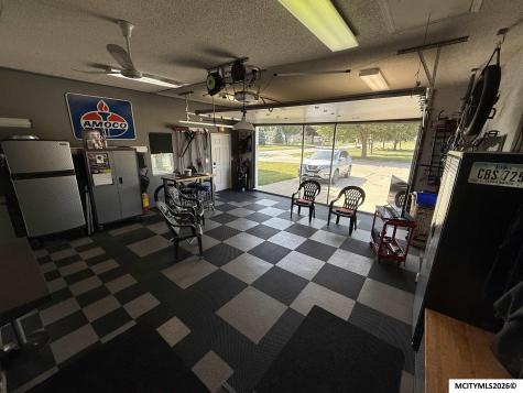 752 S Monroe Court Mason City IA 50401