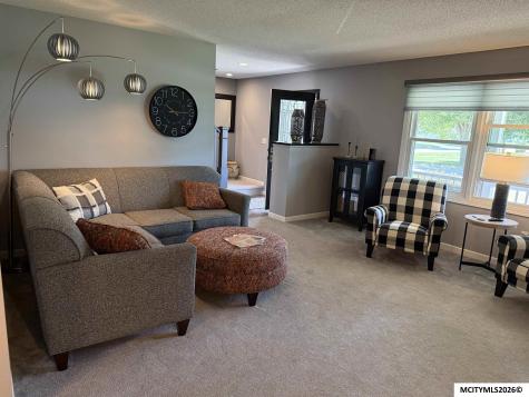 752 S Monroe Court Mason City IA 50401