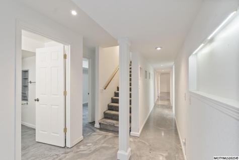 815 N 40th Street Clear Lake IA 50428