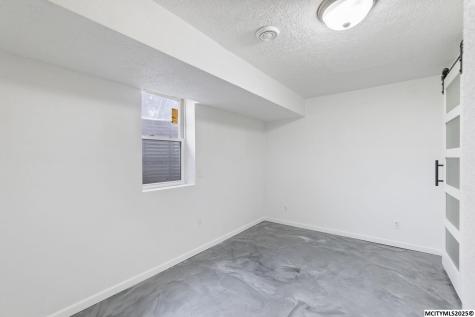 815 N 40th Street Clear Lake IA 50428