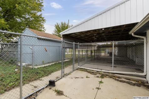 815 N 40th Street Clear Lake IA 50428