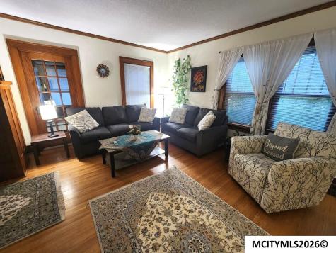 864 3rd NW Mason City IA 50401
