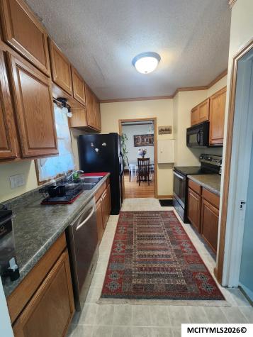 864 3rd NW Mason City IA 50401