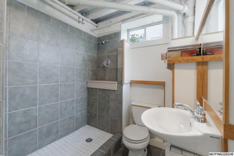 227 N Crescent Drive Mason City IA 50401