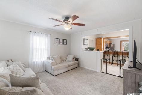 227 N Crescent Drive Mason City IA 50401