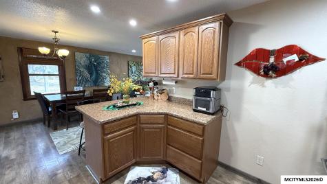 1304 2nd NW Mason City IA 50401
