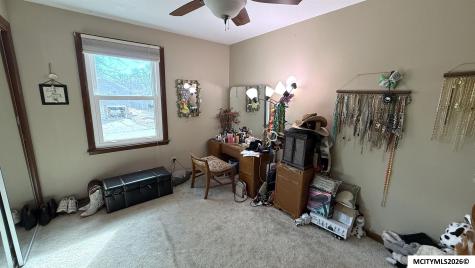 1304 2nd NW Mason City IA 50401