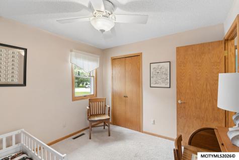 25 Charlestown Square Mason City IA 50401