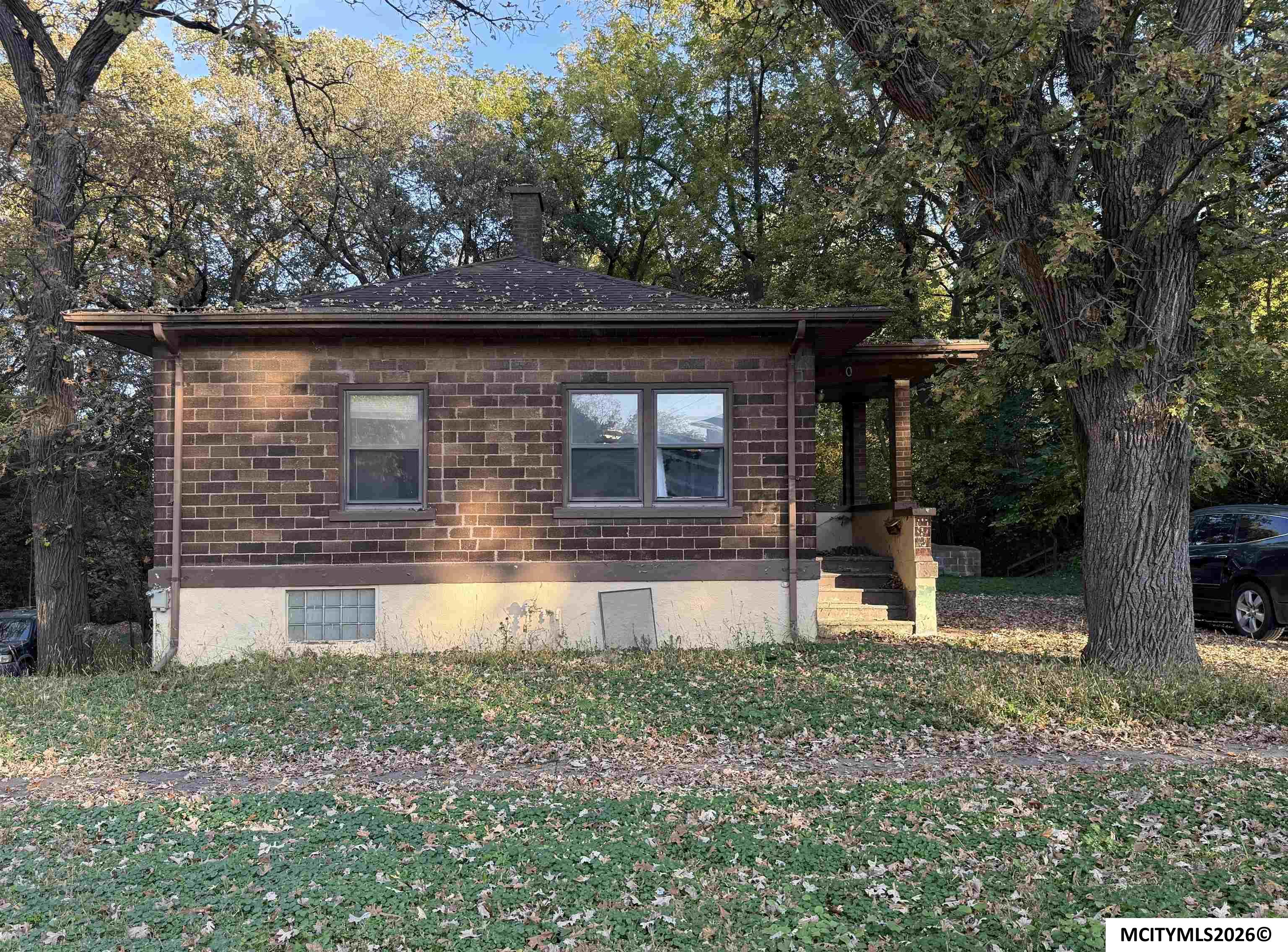 805 Elm Drive Mason City IA 50401