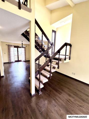 2323 21st SW Mason City IA 50401