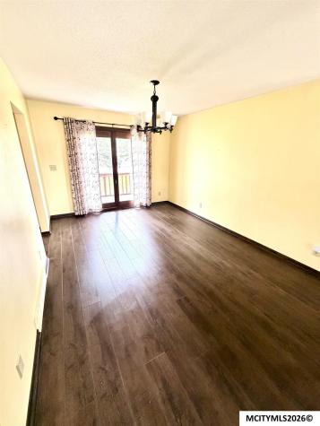 2323 21st SW Mason City IA 50401