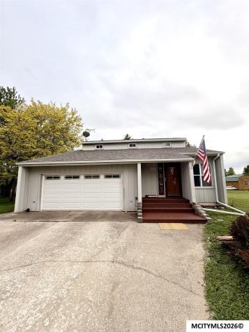 2323 21st SW Mason City IA 50401