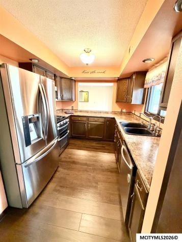2323 21st SW Mason City IA 50401