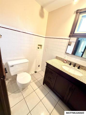2323 21st SW Mason City IA 50401