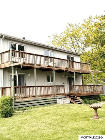 2323 21st SW Mason City IA 50401