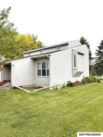 2323 21st SW Mason City IA 50401