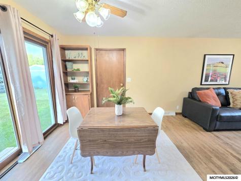 1906 Main Avenue Clear Lake IA 50428