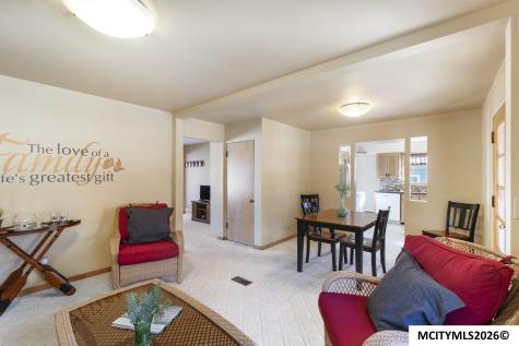 519 17th Street W Clear Lake IA 50428