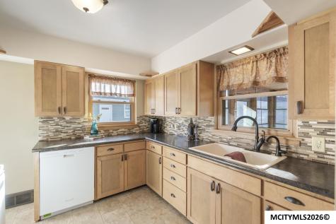 519 17th Street W Clear Lake IA 50428