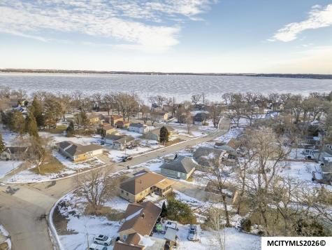 519 17th Street W Clear Lake IA 50428