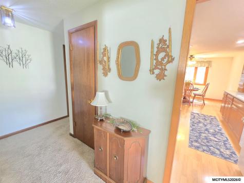 1009 Manor Drive Mason City IA 50401