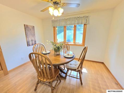 1009 Manor Drive Mason City IA 50401