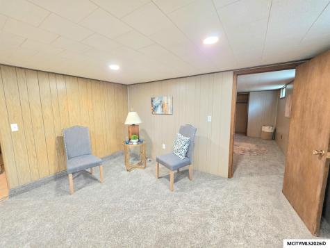 1009 Manor Drive Mason City IA 50401