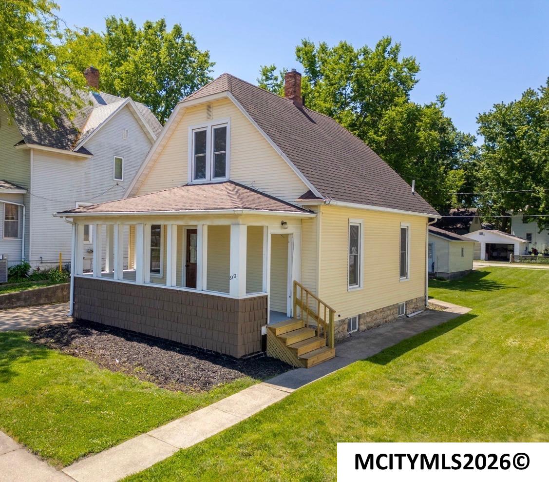 612 S Carolina Avenue Mason City IA 50401