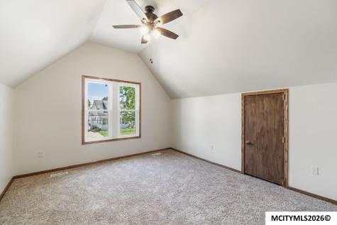 612 S Carolina Avenue Mason City IA 50401