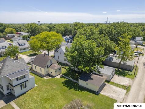 612 S Carolina Avenue Mason City IA 50401