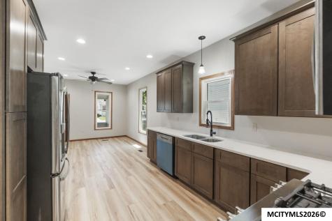 612 S Carolina Avenue Mason City IA 50401